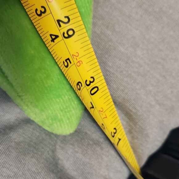 Green Plush Pea Pod Dog Toy - Soft Squeaky Play Plush - Picture 3 of 3